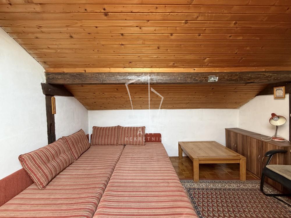 Stan na prodaju u Beogradu, Zemun, cetvorosoban, 62m2, cena 290000 evra