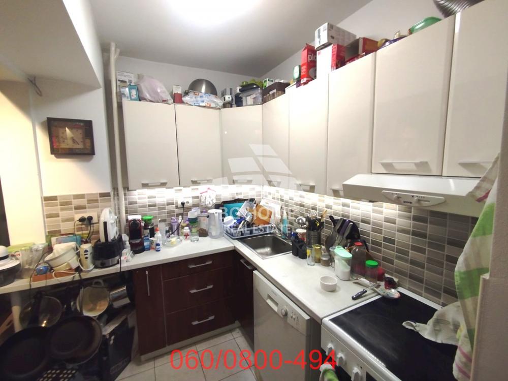 Stan na prodaju u Beogradu, Novi Beograd, dvoiposoban, 62m2, cena 237000 evra