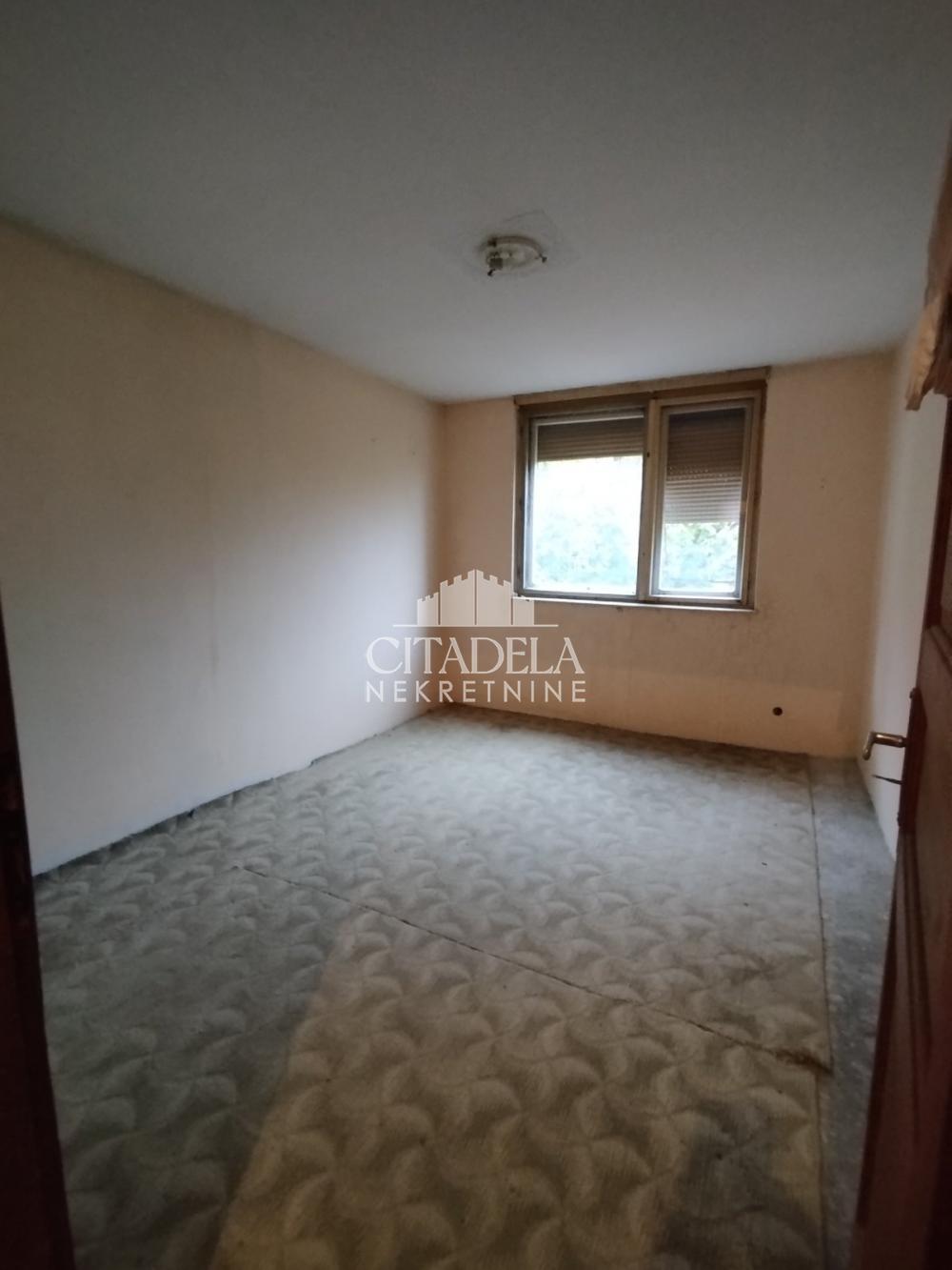 Stan na prodaju u Beogradu, Čukarica, jednosoban, 36m2, cena 66000 evra
