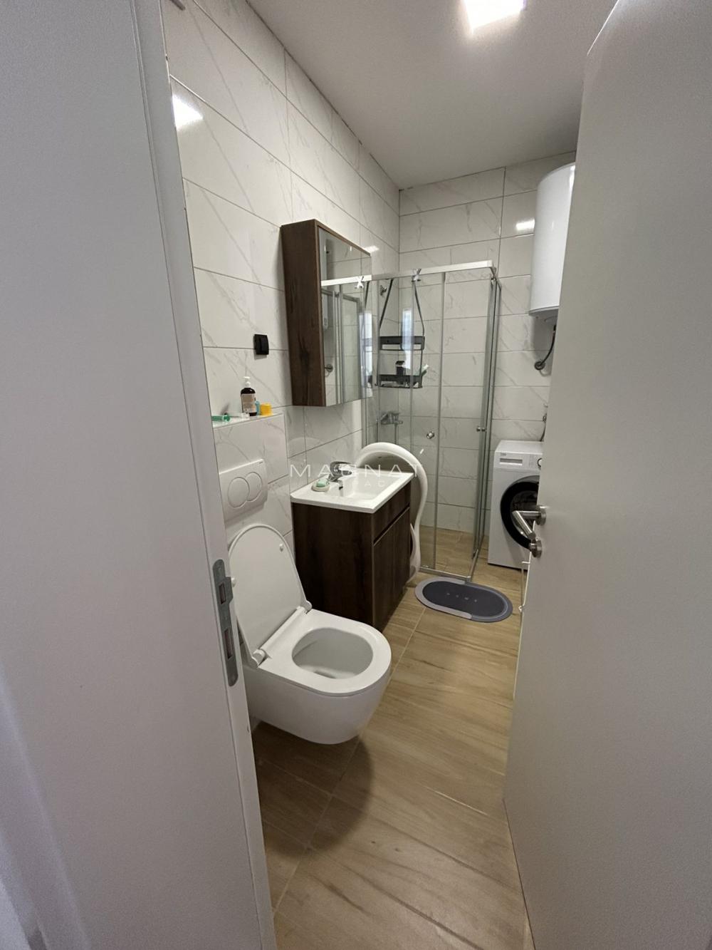 Stan na prodaju u Beogradu, Sopot, trosoban, 65m2, cena 112000 evra