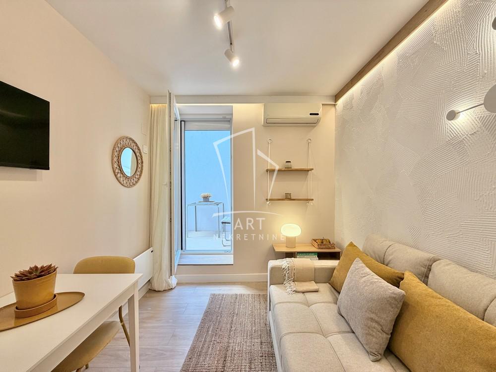 Stan na prodaju u Beogradu, Stari grad, jednoiposoban, 22m2, cena 139000 evra