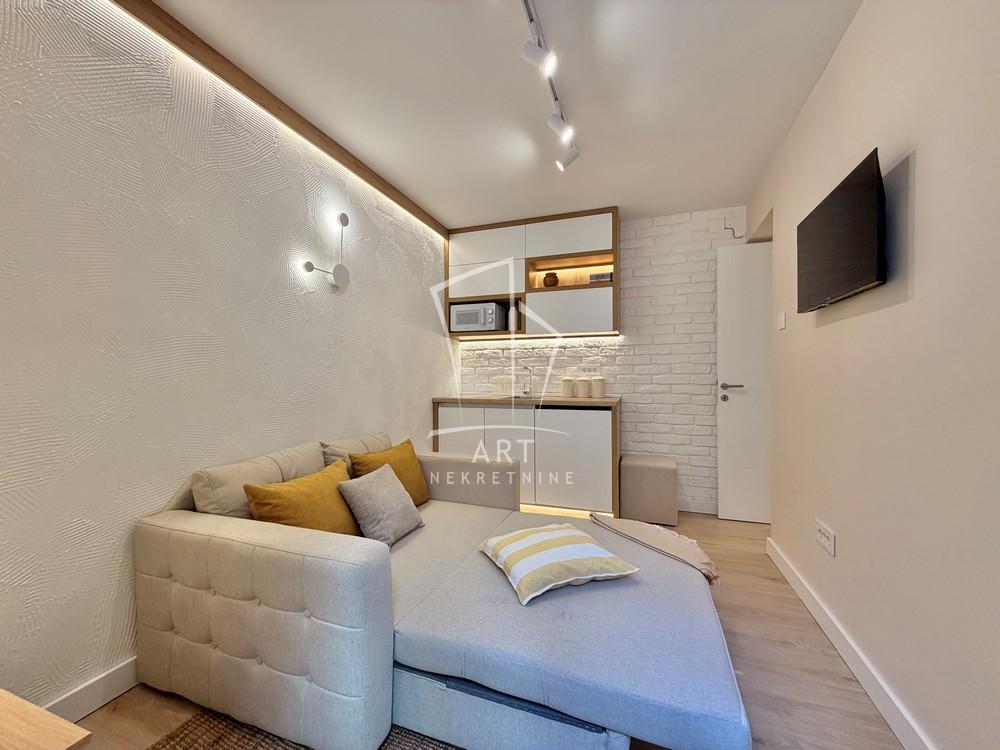 Stan na prodaju u Beogradu, Stari grad, jednoiposoban, 22m2, cena 139000 evra
