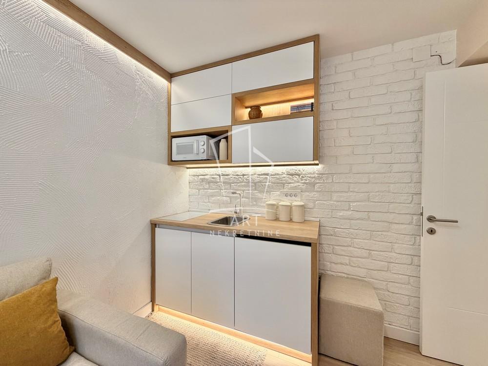 Stan na prodaju u Beogradu, Stari grad, jednoiposoban, 22m2, cena 139000 evra