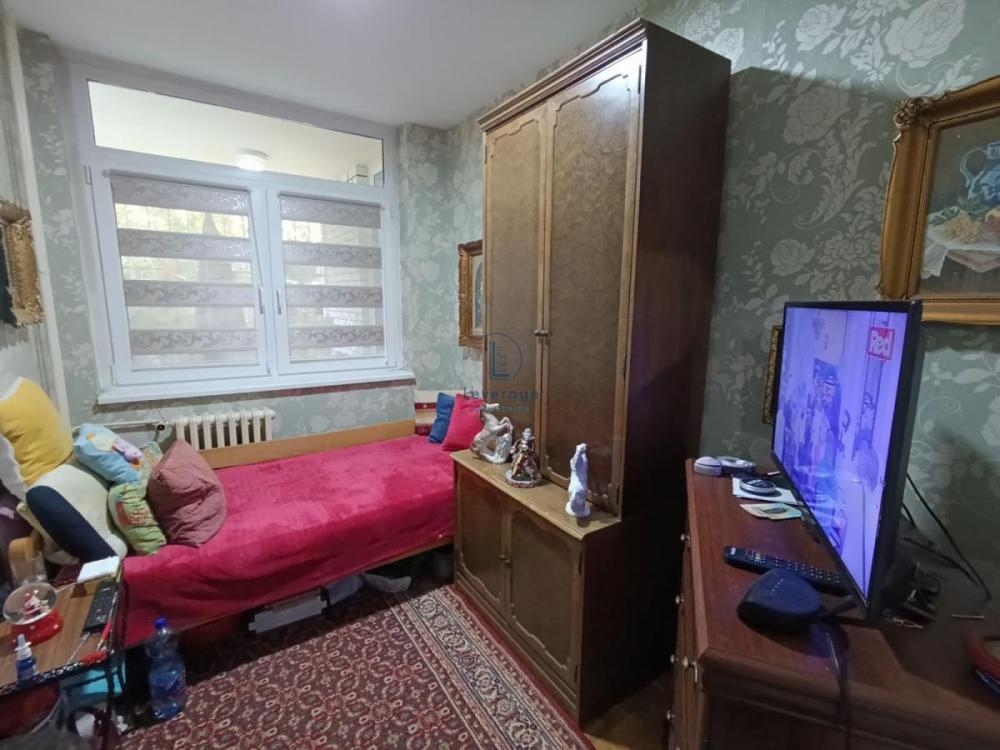Stan na prodaju u Beogradu, Voždovac, cetvorosoban, 80m2, cena 270000 evra