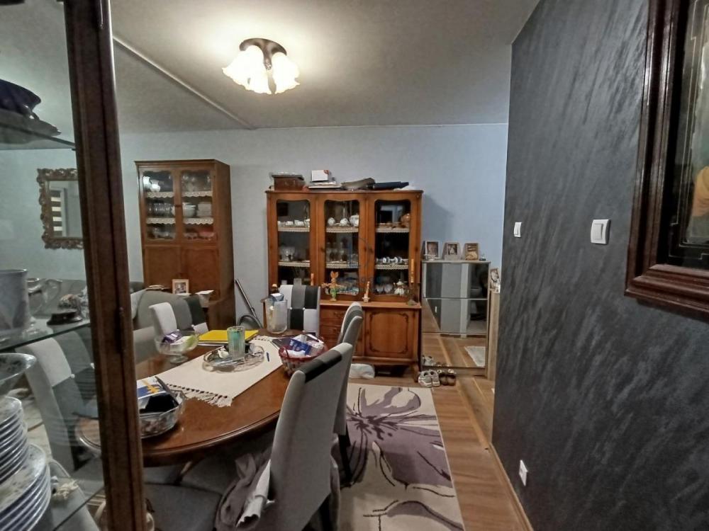 Stan na prodaju u Beogradu, Voždovac, cetvorosoban, 80m2, cena 270000 evra
