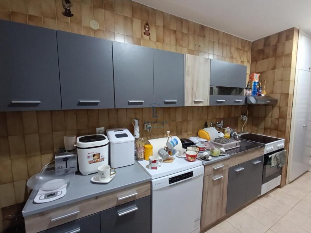 Stan na prodaju u Beogradu, Voždovac, cetvorosoban, 80m2, cena 270000 evra