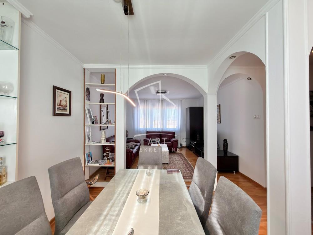Stan na prodaju u Beogradu, Knez Mihailova, dvosoban, 48m2, cena 310000 evra
