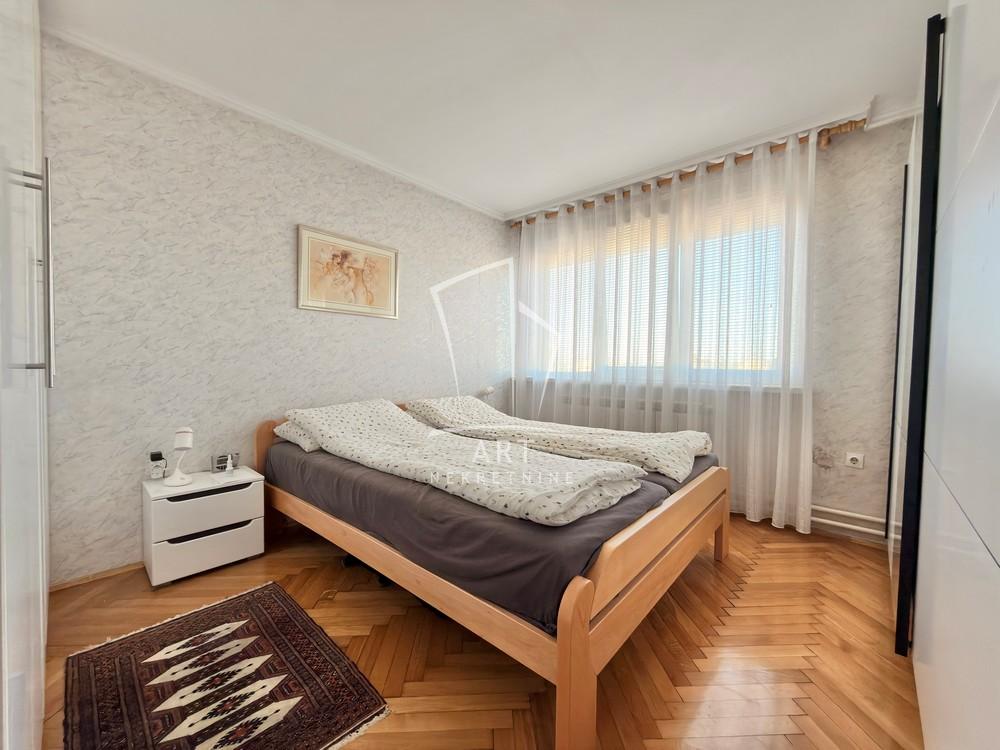 Stan na prodaju u Beogradu, Knez Mihailova, dvosoban, 48m2, cena 310000 evra