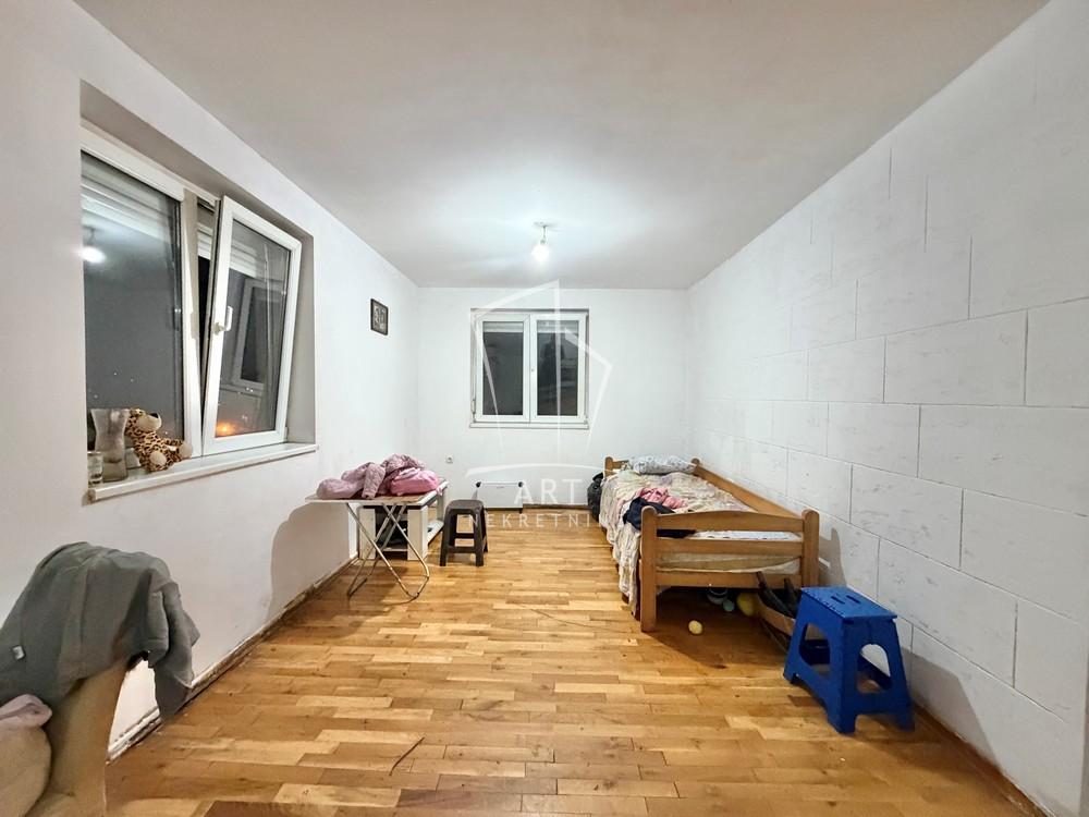 glavna slika oglasa