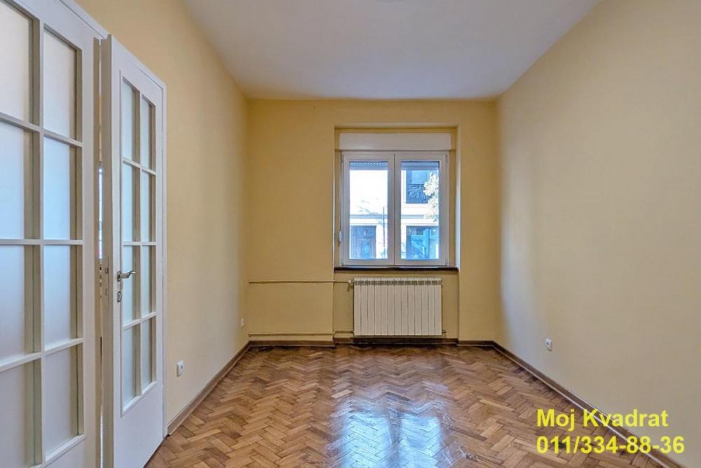 Stan na prodaju u Beogradu, Beograd (centar), troiposoban, 77m2, cena 315000 evra