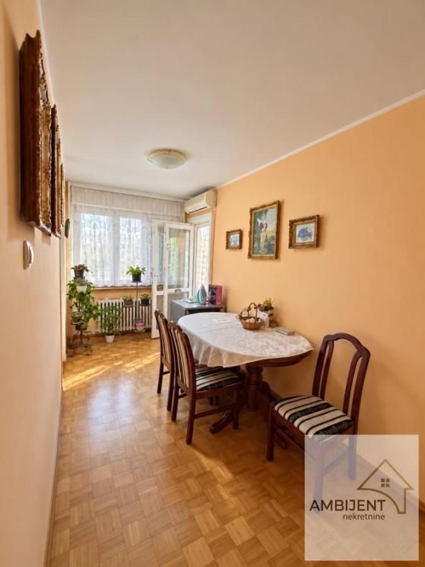 Stan na prodaju u Beogradu, Braće Jerković, dvoiposoban, 63m2, cena 185849 evra