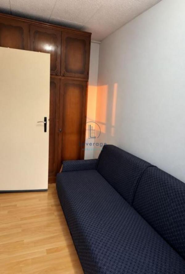 Stan na prodaju u Beogradu, Novi Beograd blok 62, dvoiposoban, 75m2, cena 215000 evra