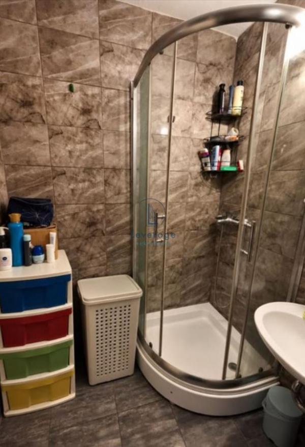 Stan na prodaju u Beogradu, Novi Beograd blok 62, dvoiposoban, 75m2, cena 215000 evra