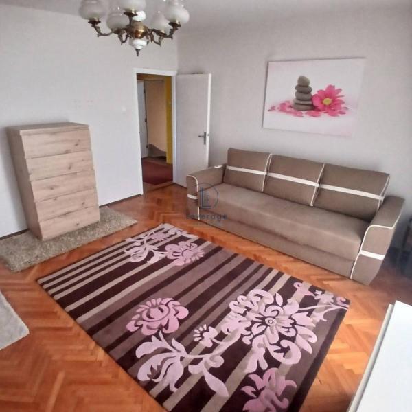 Stan na prodaju u Beogradu, Višnjička banja, dvoiposoban, 60m2, cena 150000 evra