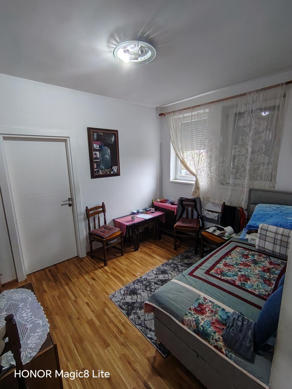 Stan na prodaju u Beogradu, Cvetanova ćuprija, jednoiposoban, 34m2, cena 89900 evra