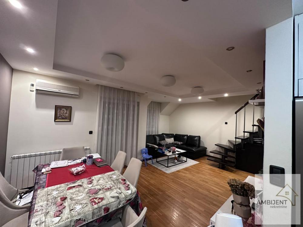 Stan na prodaju u Beogradu, Voždovac, trosoban, 80m2, cena 235000 evra