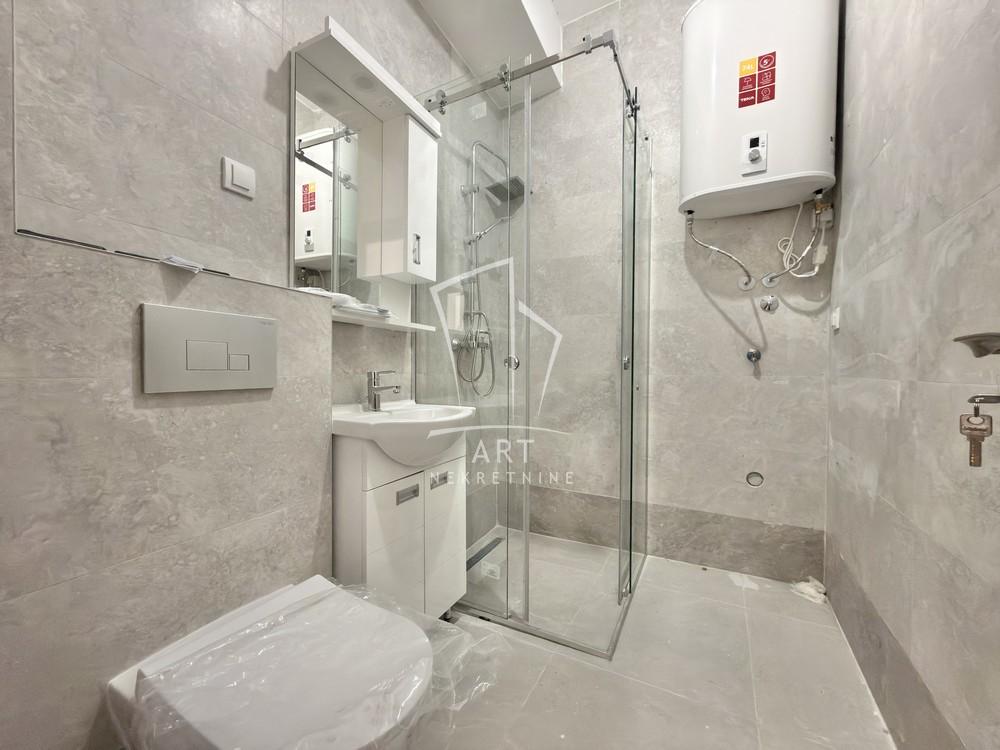 Stan na prodaju u Beogradu, Čukarica, jednoiposoban, 45m2, cena 80000 evra