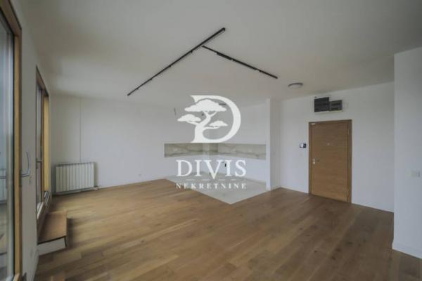 Stan na prodaju u Beogradu, Novi Beograd blok 65, trosoban, 107m2, cena 430000 evra
