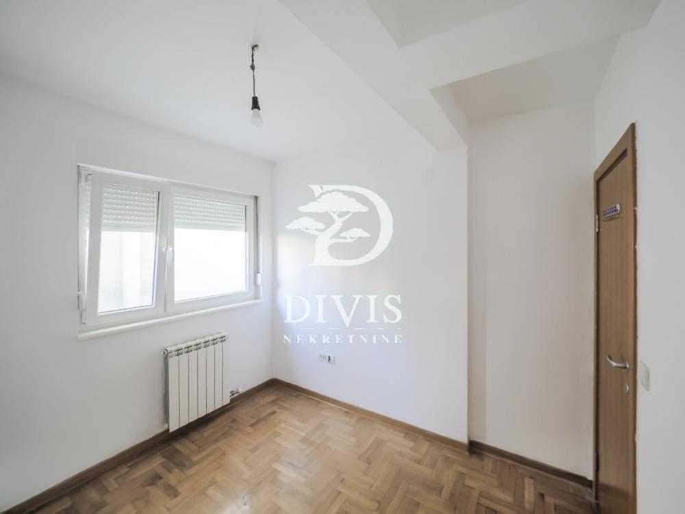 Stan na prodaju u Beogradu, Dorćol, dvosoban, 43m2, cena 220000 evra