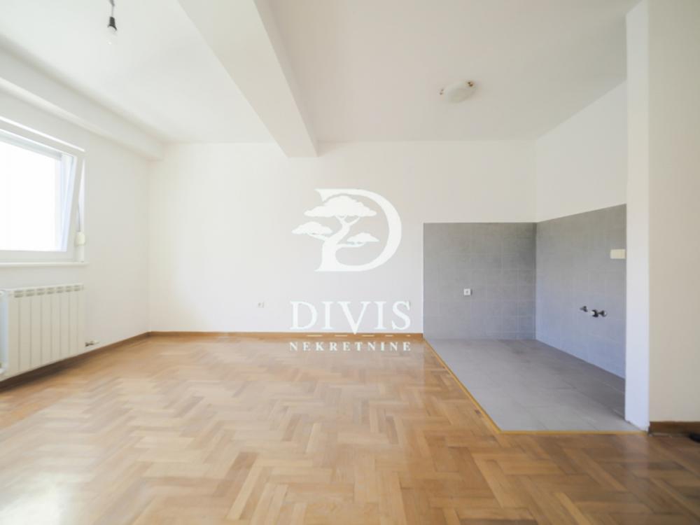 Stan na prodaju u Beogradu, Dorćol, dvosoban, 43m2, cena 220000 evra