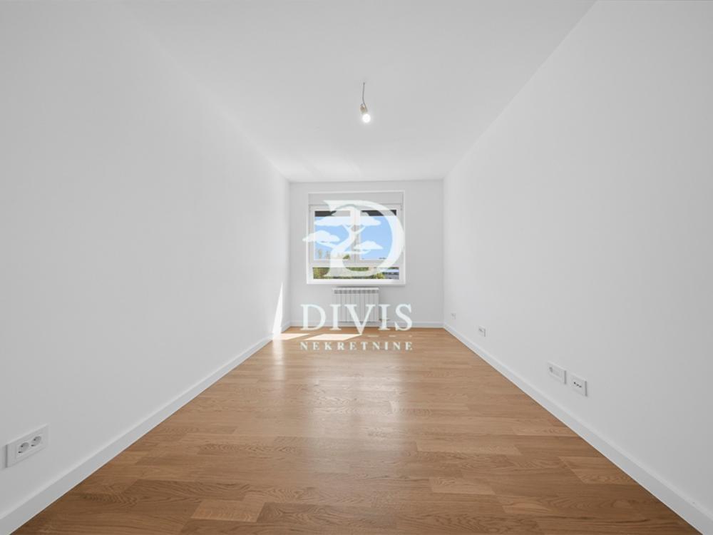 Stan na prodaju u Beogradu, Gornji grad, cetvorosoban, 134m2, cena 383040 evra