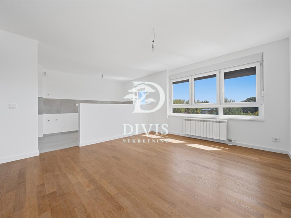 Stan na prodaju u Beogradu, Gornji grad, cetvorosoban, 134m2, cena 383040 evra