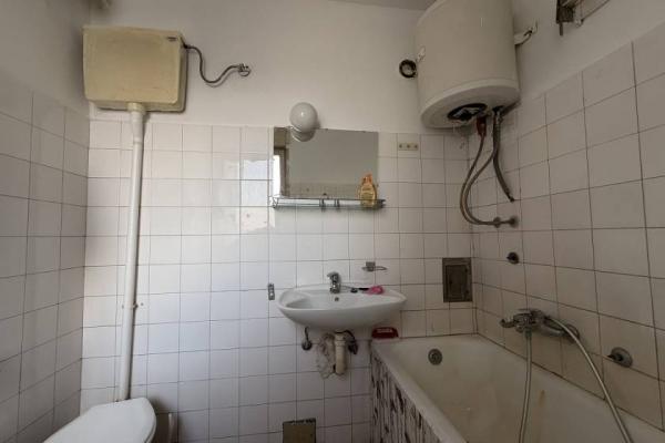 Stan na prodaju u Beogradu, Crveni Krst, jednosoban, 33m2, cena 149500 evra