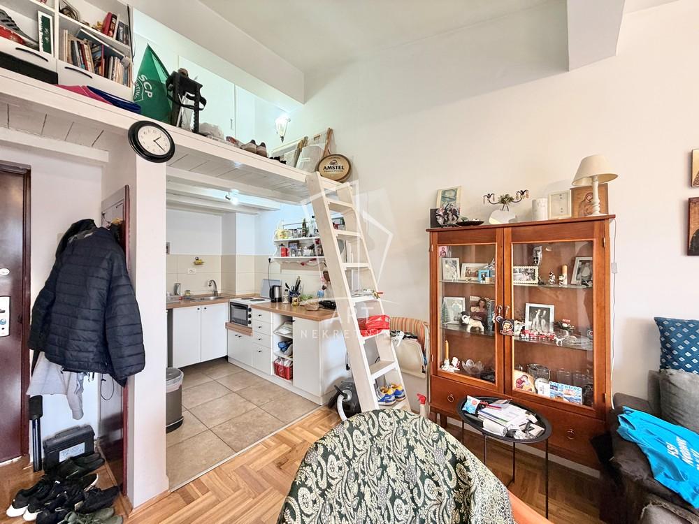 Stan na prodaju u Beogradu, Mirijevo, jednoiposoban, 33m2, cena 119000 evra