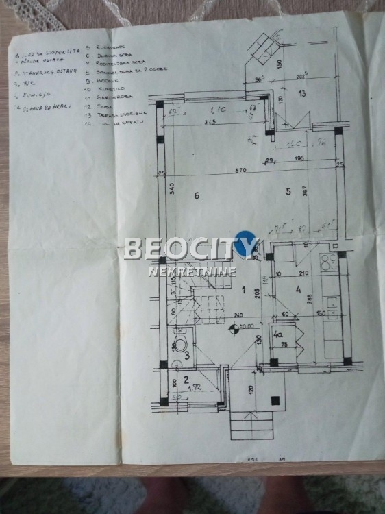 Stan na prodaju u Beogradu, Batajnica, dvoiposoban, 110m2, cena 185000 evra