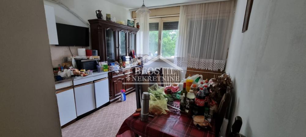 Stan na prodaju u Beogradu, Zemun, jednosoban, 39m2, cena 104999 evra