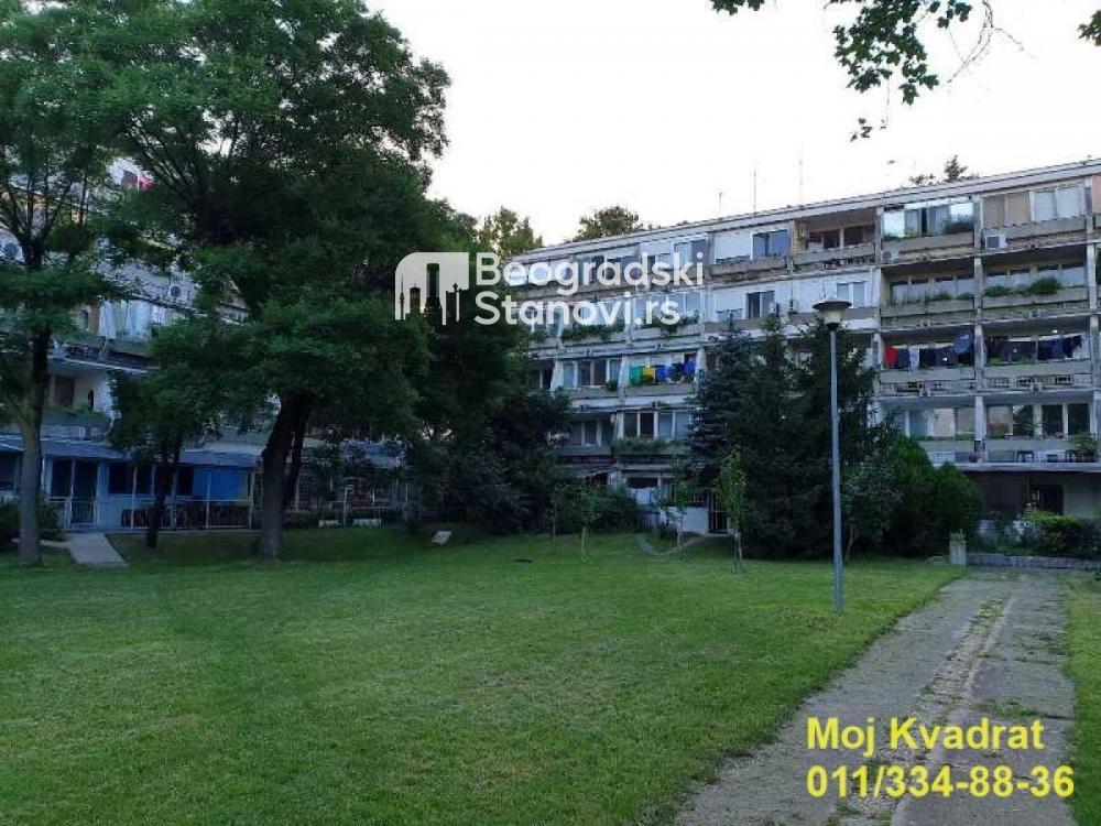 Stan na prodaju u Beogradu, Novi Beograd blok 45 (TC Enjub), jednosoban, 45m2, cena 130000 evra