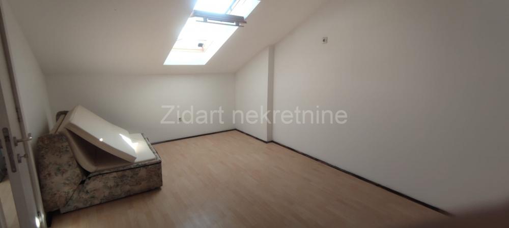 Stan na prodaju u Beogradu, Zemun Kej, dvosoban, 60m2, cena 135000 evra