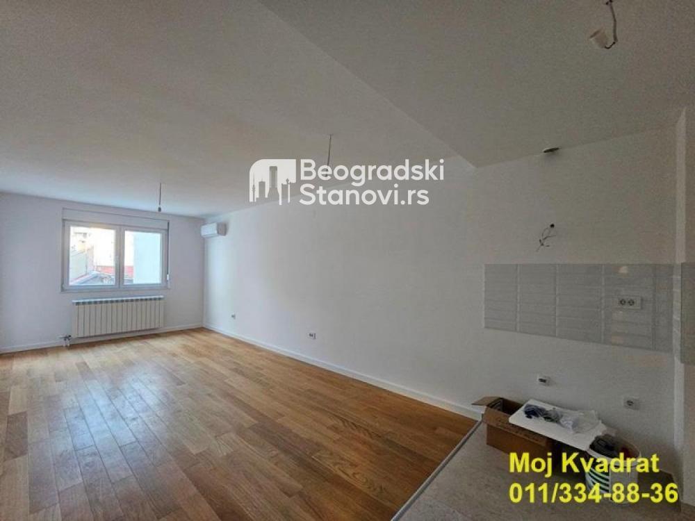 Stan na prodaju u Beogradu, Vukov spomenik, trosoban, 66m2, cena 277200 evra