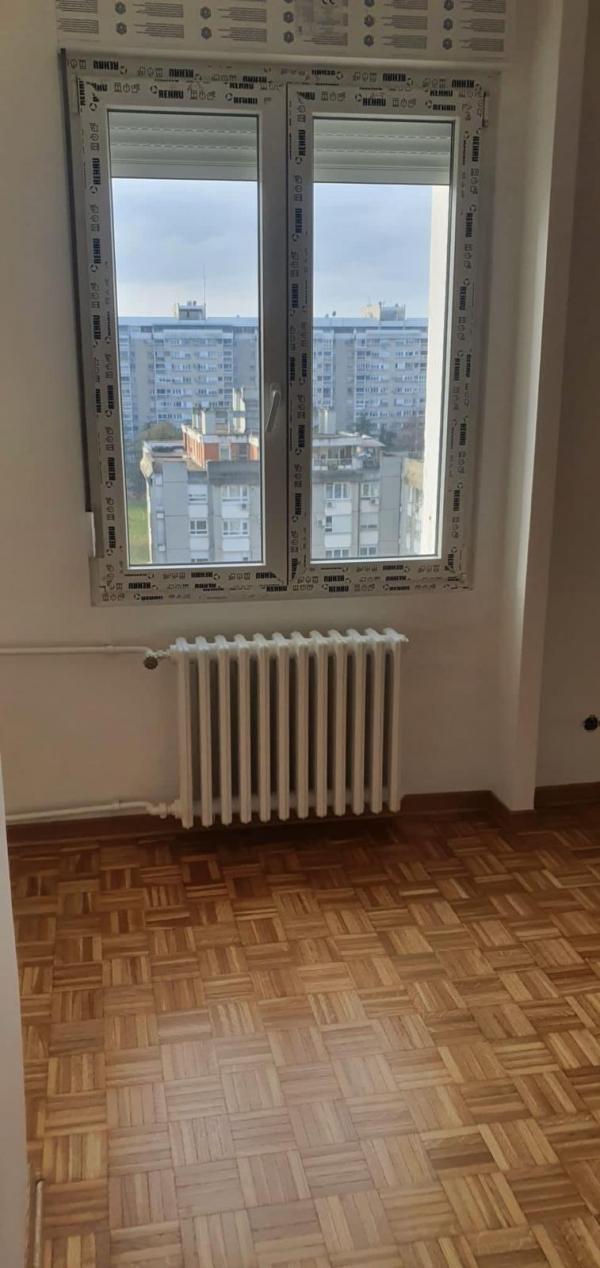 Stan na prodaju u Beogradu, Novi Beograd blok 30 (B92), cetvorosoban, 92m2, cena 292000 evra