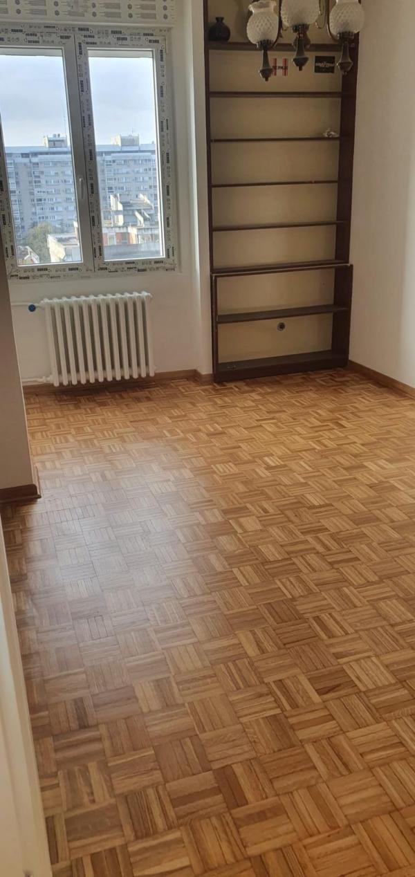 Stan na prodaju u Beogradu, Novi Beograd blok 30 (B92), cetvorosoban, 92m2, cena 292000 evra