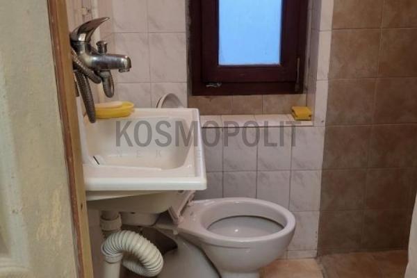 Stan na prodaju u Beogradu, Beograd (centar), cetvorosoban, 75m2, cena 165000 evra