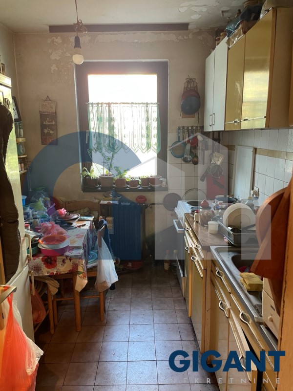 Stan na prodaju u Beogradu, Novi Beograd, trosoban, 90m2, cena 205000 evra