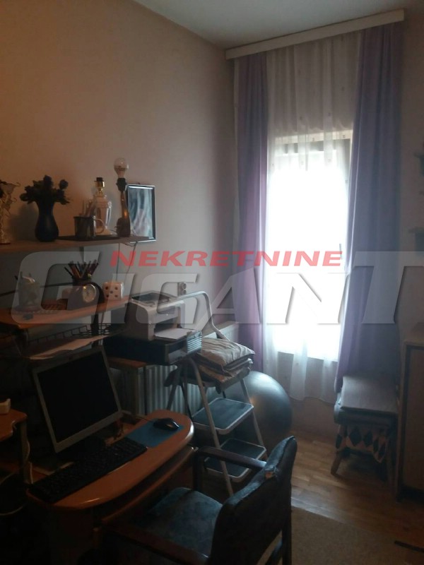 Stan na prodaju u Beogradu, Mirijevo, 191m2, cena 320000 evra