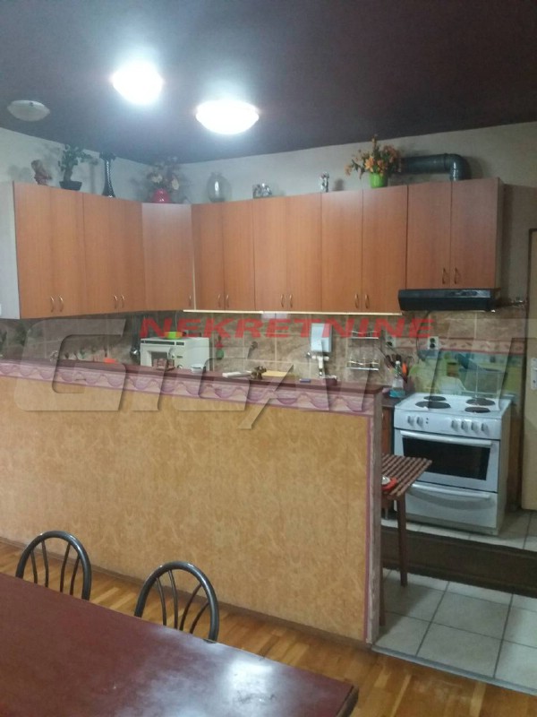 Stan na prodaju u Beogradu, Mirijevo, 191m2, cena 320000 evra