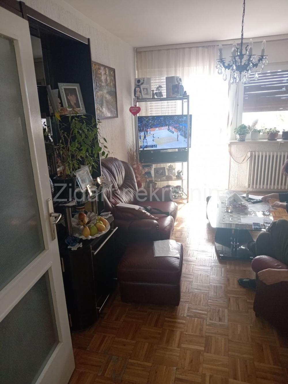 Stan na prodaju u Beogradu, Novi Grad, dvoiposoban, 72m2, cena 164900 evra