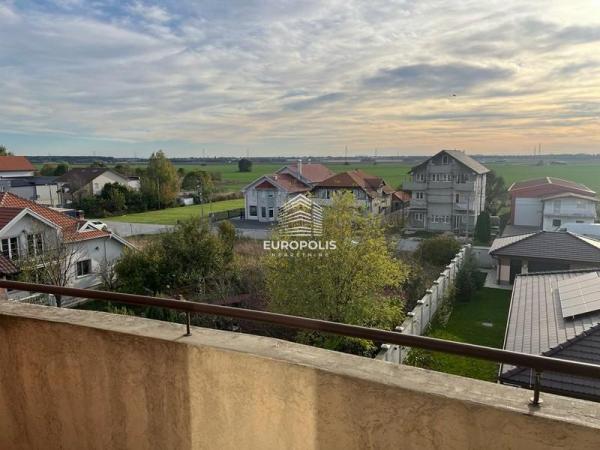 Stan na prodaju u Beogradu, Zemun, dvosoban, 60m2, cena 96000 evra