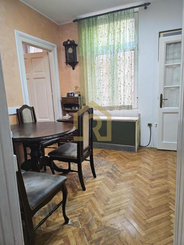 Stan na prodaju u Beogradu, Zemun centar, dvosoban, 60m2, cena 159000 evra