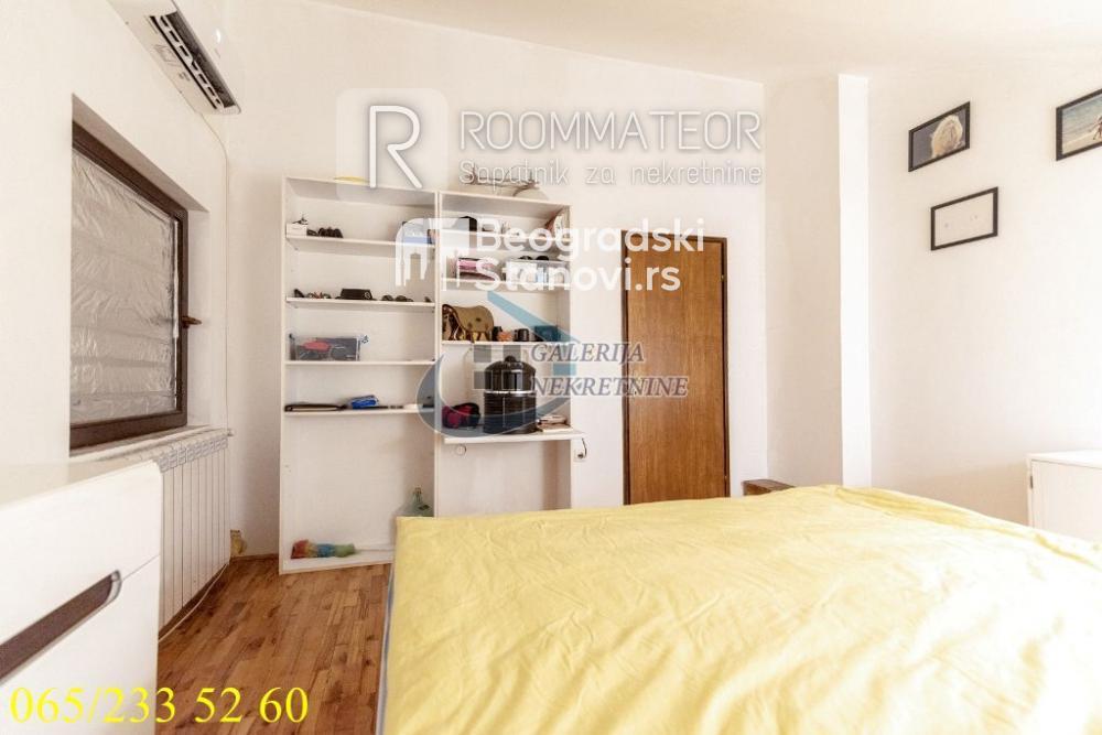 Stan na prodaju u Beogradu, Palilula, cetvorosoban, 103m2, cena 239000 evra