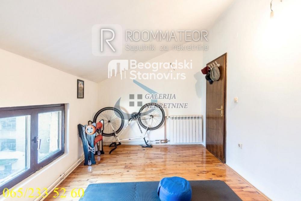 Stan na prodaju u Beogradu, Palilula, cetvorosoban, 103m2, cena 239000 evra