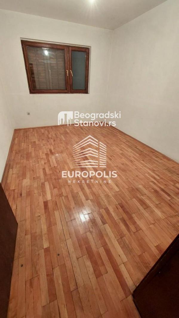 Stan na prodaju u Beogradu, Čukarica, jednoiposoban, 38m2, cena 47500 evra