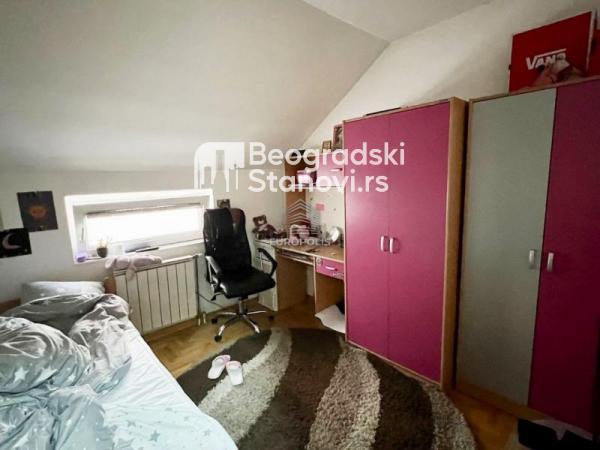 Stan na prodaju u Beogradu, Mirijevo, trosoban, 82m2, cena 155000 evra