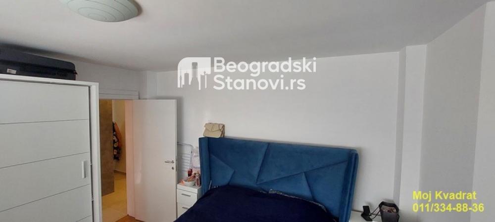 Stan na prodaju u Beogradu, Ledine, dvoiposoban, 58m2, cena 118500 evra