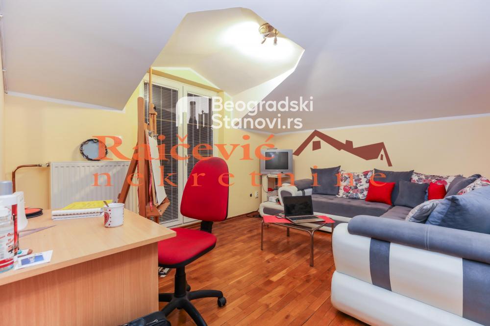Stan na prodaju u Beogradu, Lion, 162m2, cena 456000 evra