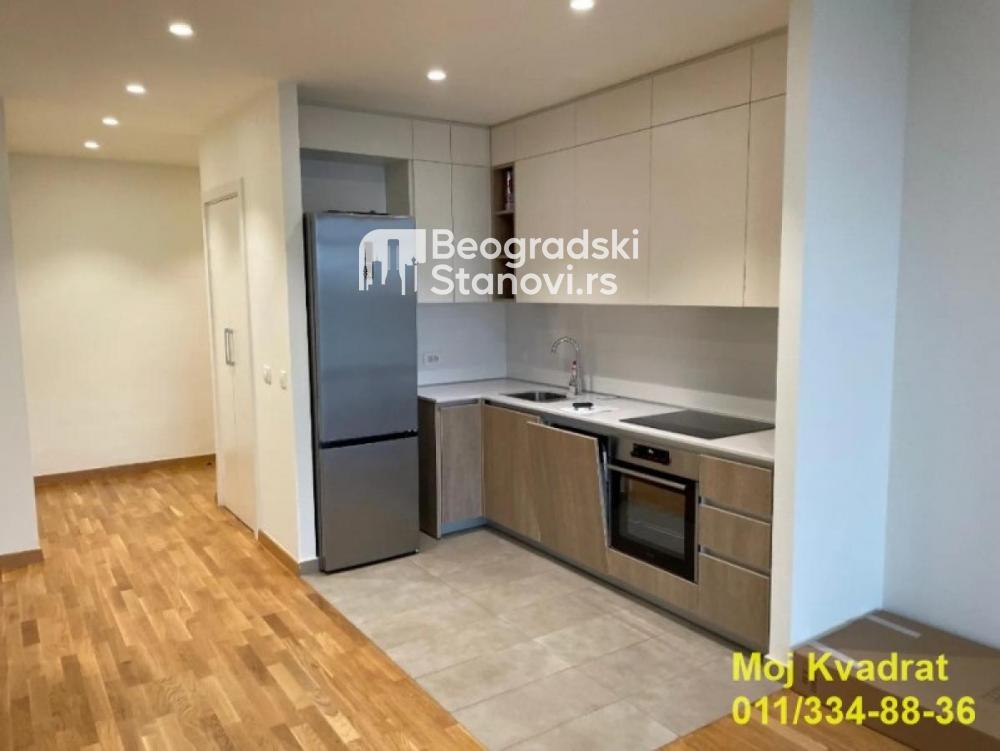 Stan na prodaju u Beogradu, Beograd na vodi, trosoban, 83m2, cena 375000 evra