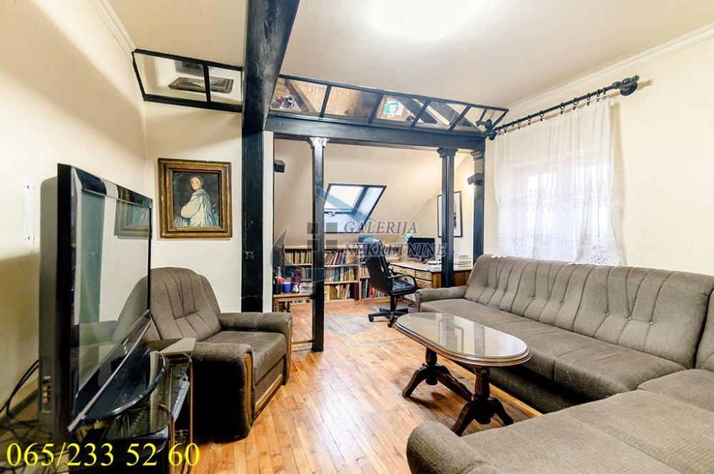 Stan na prodaju u Beogradu, Savamala, cetvorosoban, 96m2, cena 255000 evra